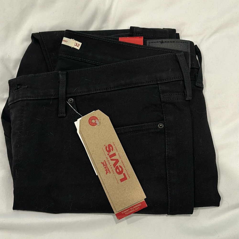 Levi’s 311 Mid Rise Shaping Skinny Jeans Size 14